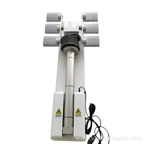 Vehicle roof mounted light tower